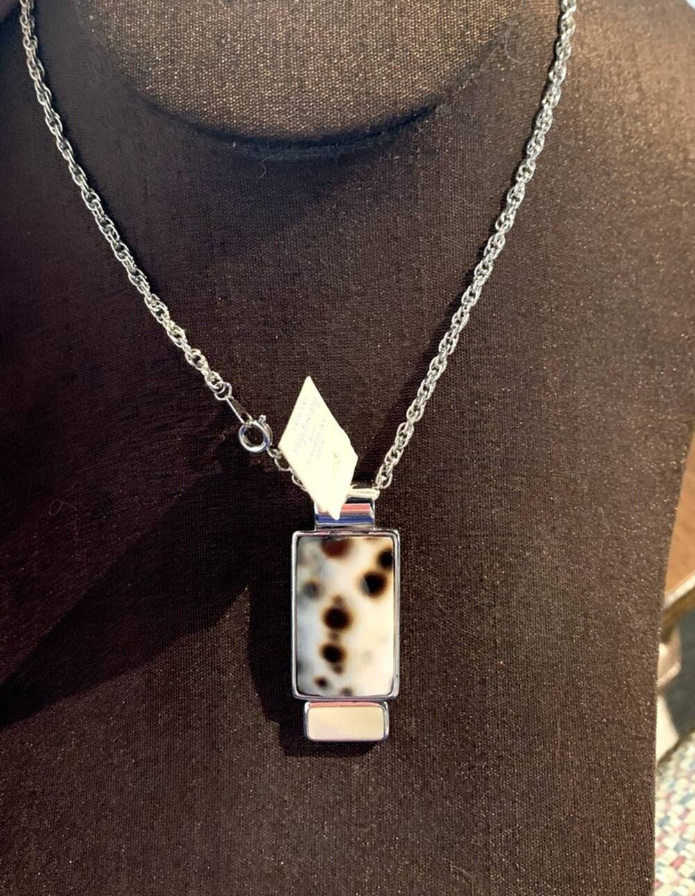 Lia Sophia sumatra cheetah print mother pearl necklace silver plate chain